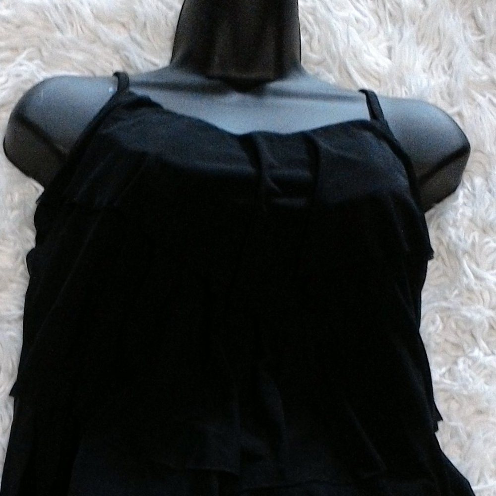 Ruffled swim top